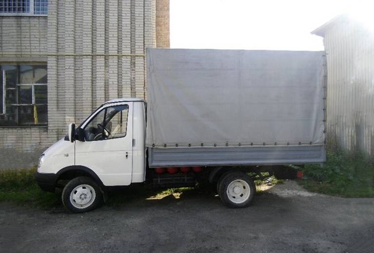 Заказ грузового автомобиля для транспортировки вещей : Маленький холодильник по Пензе