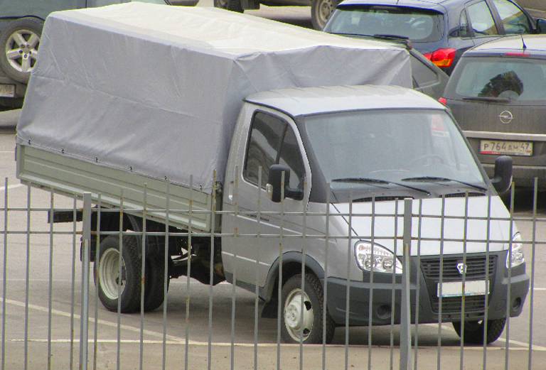 Аренда грузовой газели для перевозки мебели попутно из Москва в Томск